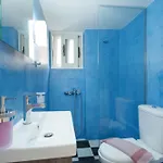 Nest Luxury דירה *