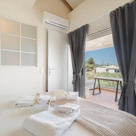 Nest Luxury شقة *