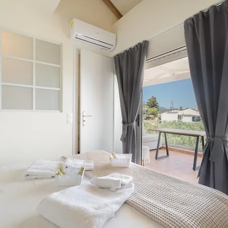 Nest Luxury * 尼基亚娜
